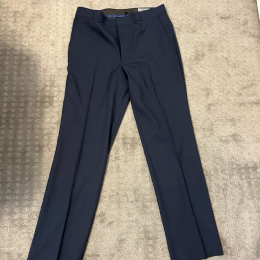 Men's Kenneth Cole Reaction Suit - Picture 6 of 13